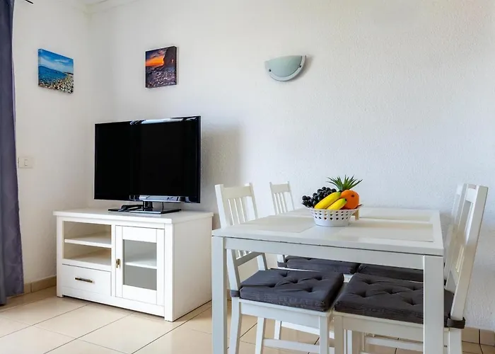 Port Royale Shine And Bright, Heated Pool