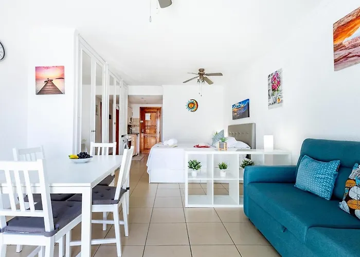 Port Royale Shine And Bright, Heated Pool Apartman *