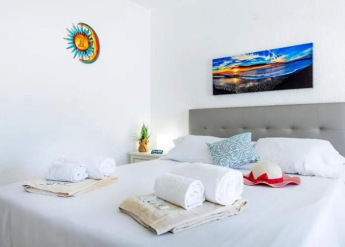 Apartman Port Royale Shine And Bright, Heated Pool
